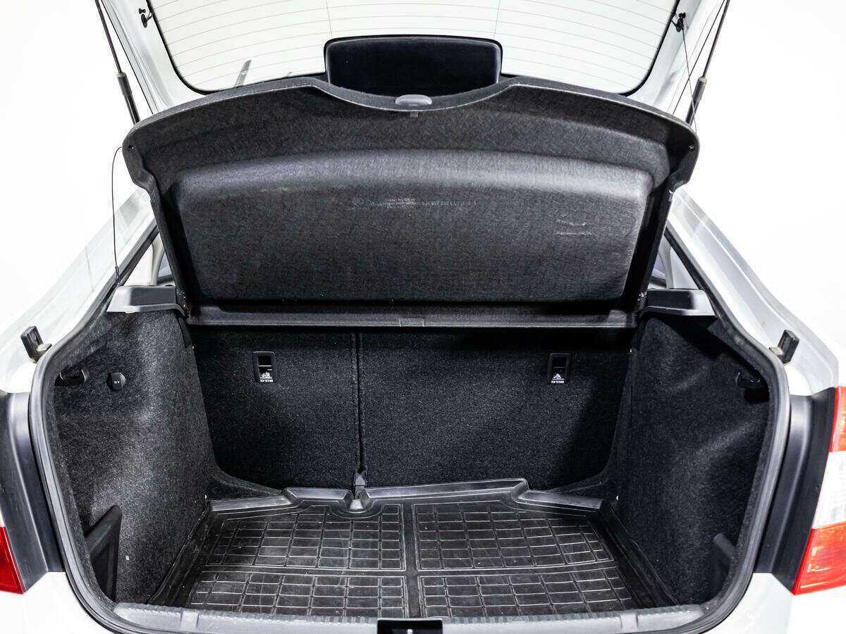 Продажа Б/У Шкода Рапид. Фото: #16