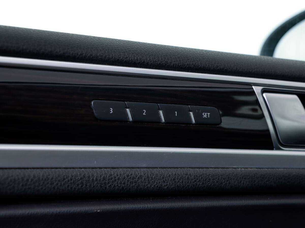 Продажа Б/У Фольксваген Туарег. Фото: #12