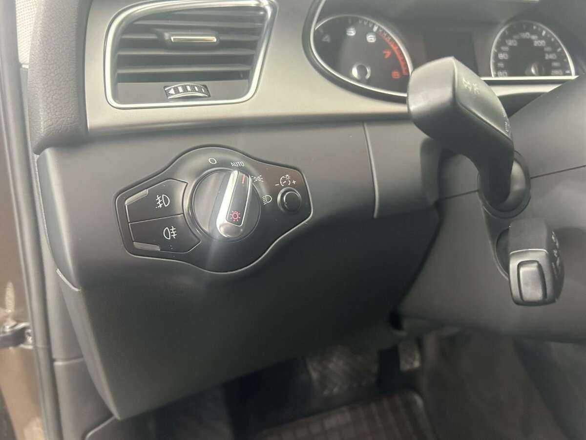 Продажа Б/У Ауди А4. Фото: #8