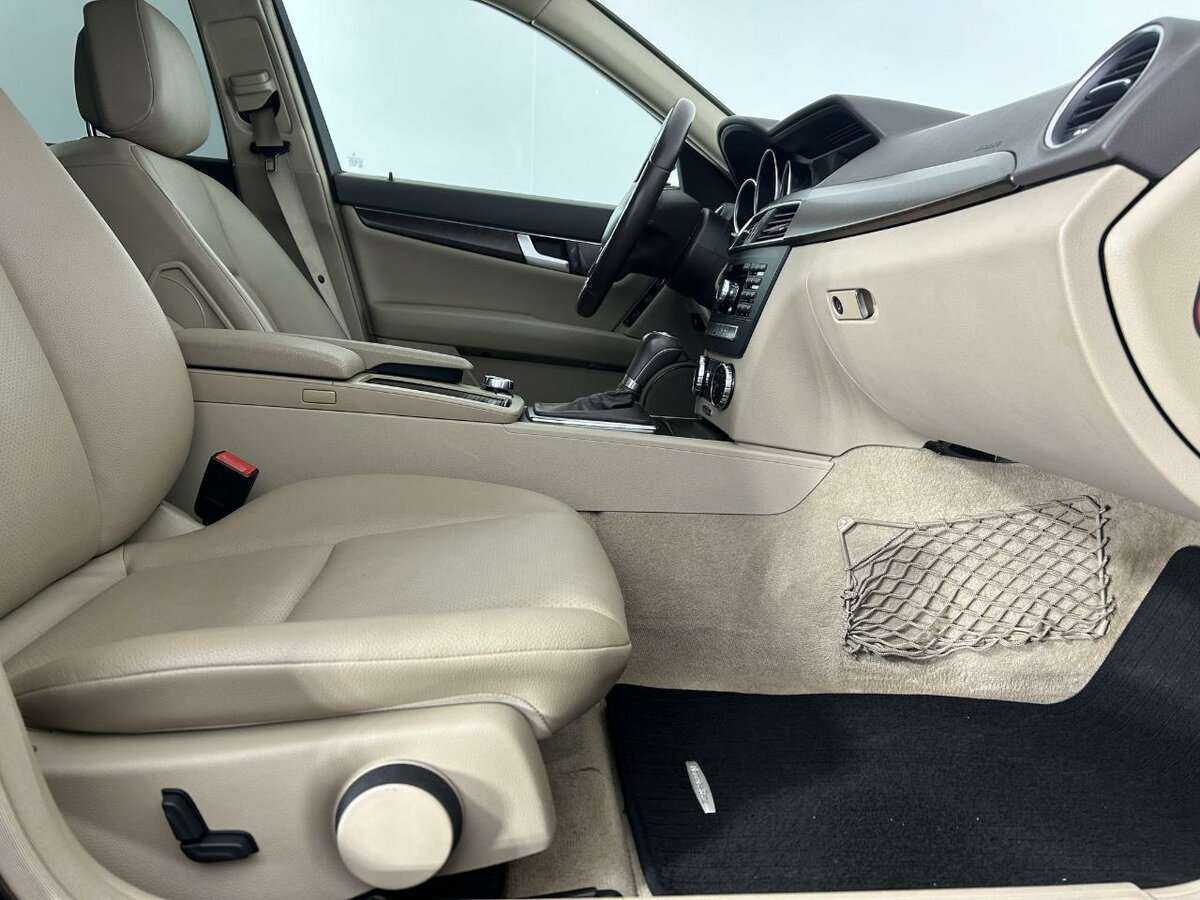 Продажа Б/У Мерседес-Бенц Ц-Класс. Фото: #12