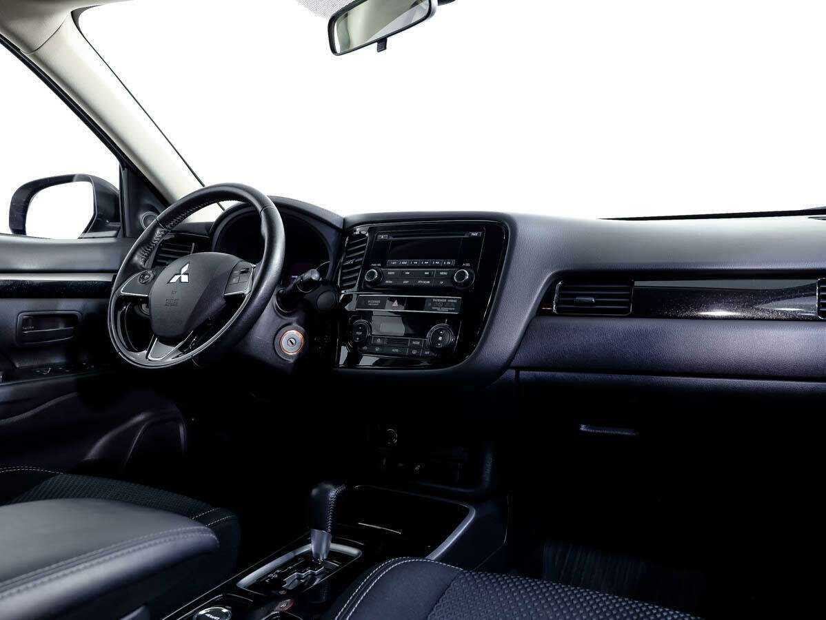 Продажа Б/У Митсубиши Оутлэндер. Фото: #8