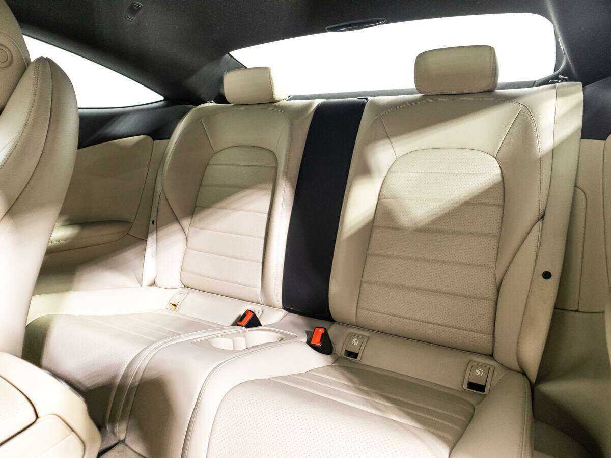 Продажа Б/У Мерседес-Бенц Ц-Класс. Фото: #9