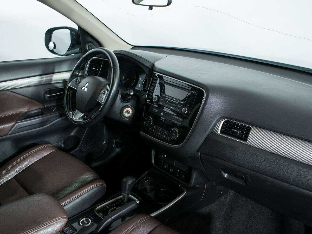 Продажа Б/У Митсубиши Оутлэндер. Фото: #7