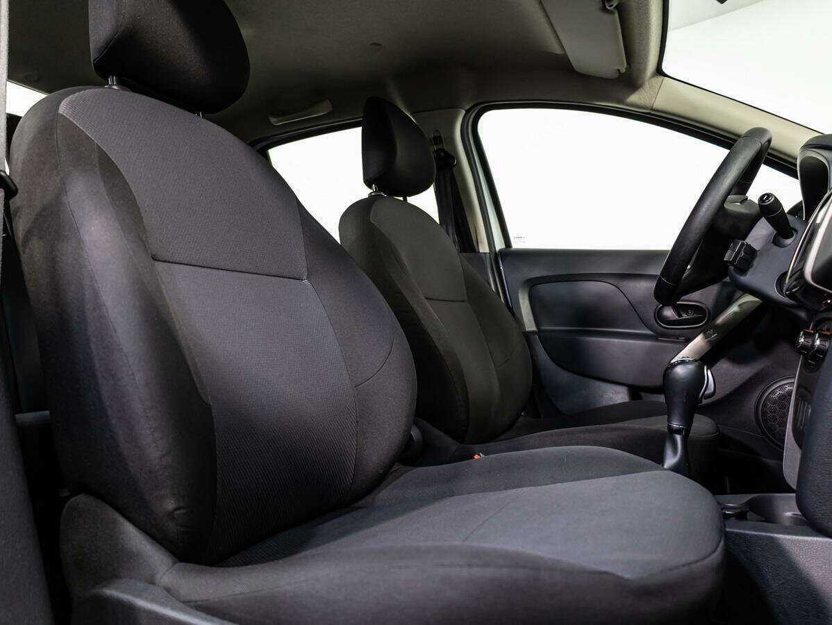 Продажа Б/У Рено Логан. Фото: #9