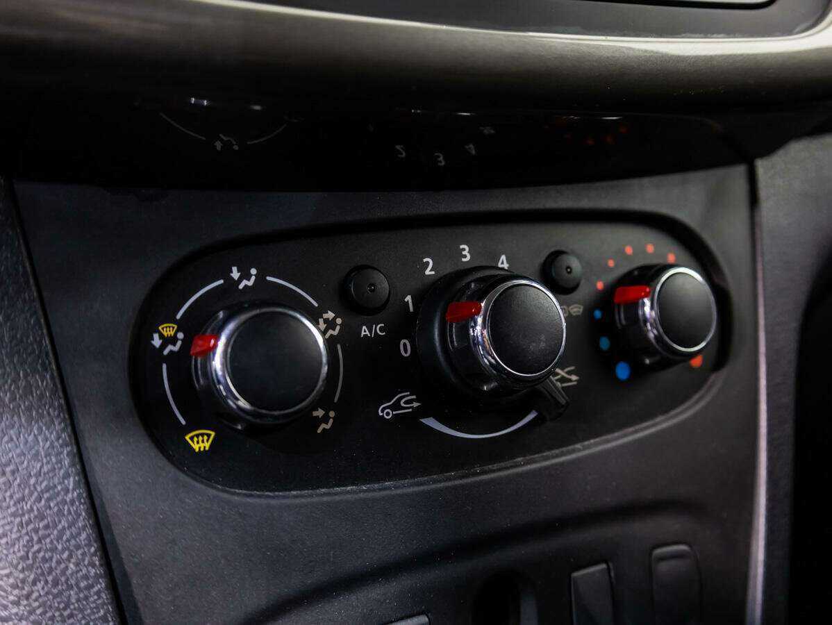 Продажа Б/У Рено Логан. Фото: #12