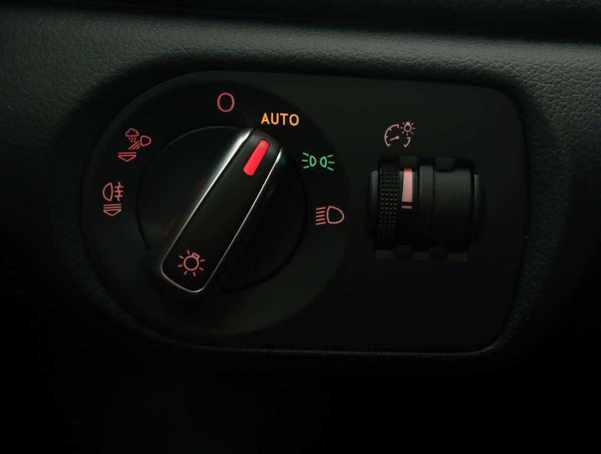 Продажа Б/У Ауди К3. Фото: #10