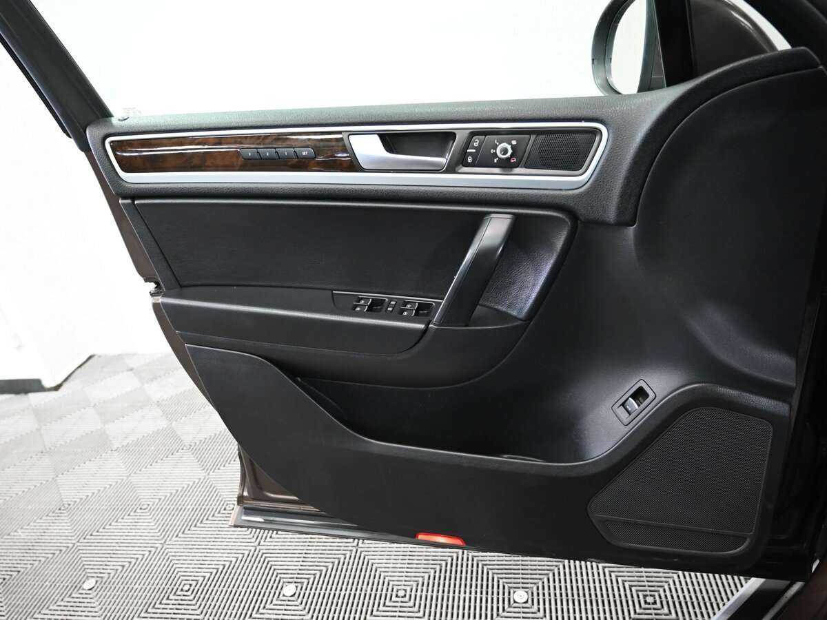 Продажа Б/У Фольксваген Туарег. Фото: #12