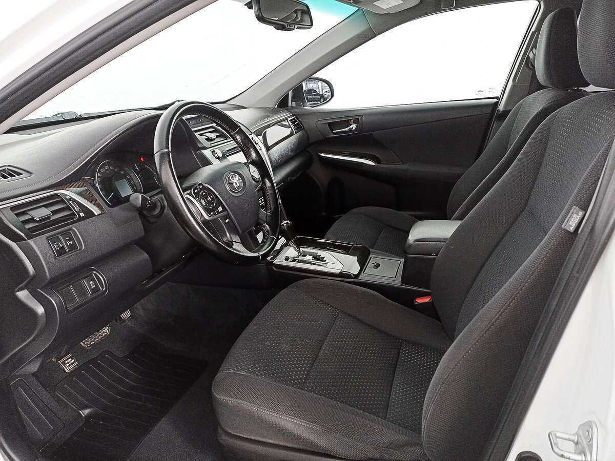 Продажа Б/У Тойота Камри. Фото: #13