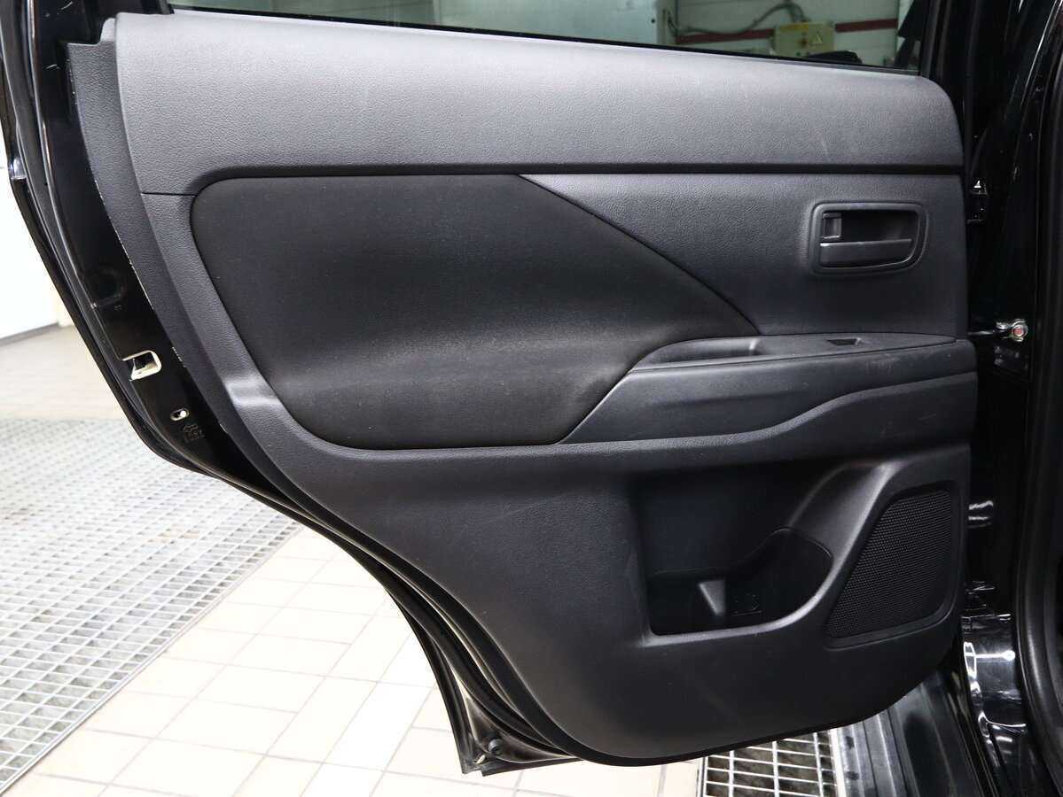 Продажа Б/У Митсубиши Оутлэндер. Фото: #8