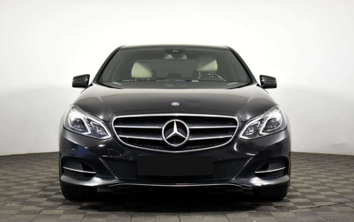 Продажа Б/У Мерседес-Бенц Е-Класс. Фото: #1