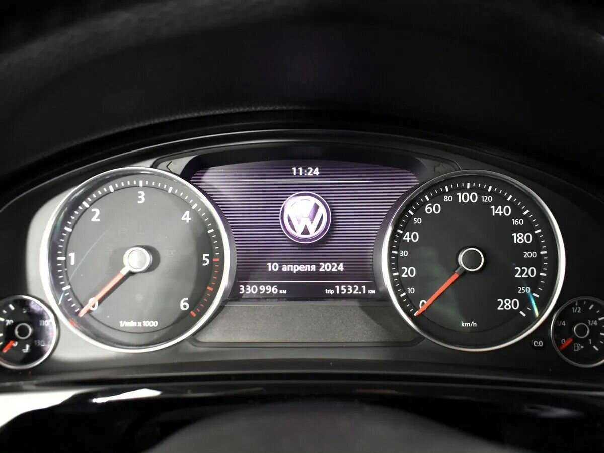 Продажа Б/У Фольксваген Туарег. Фото: #5