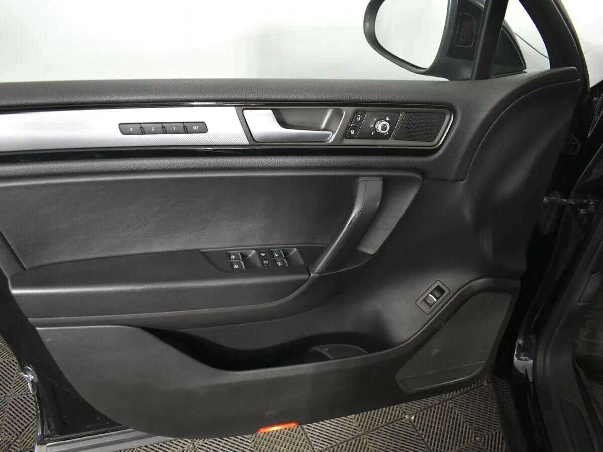 Продажа Б/У Фольксваген Туарег. Фото: #14