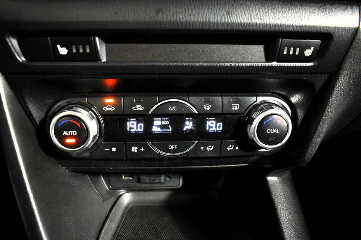 Продажа Б/У Мазда 3. Фото: #14