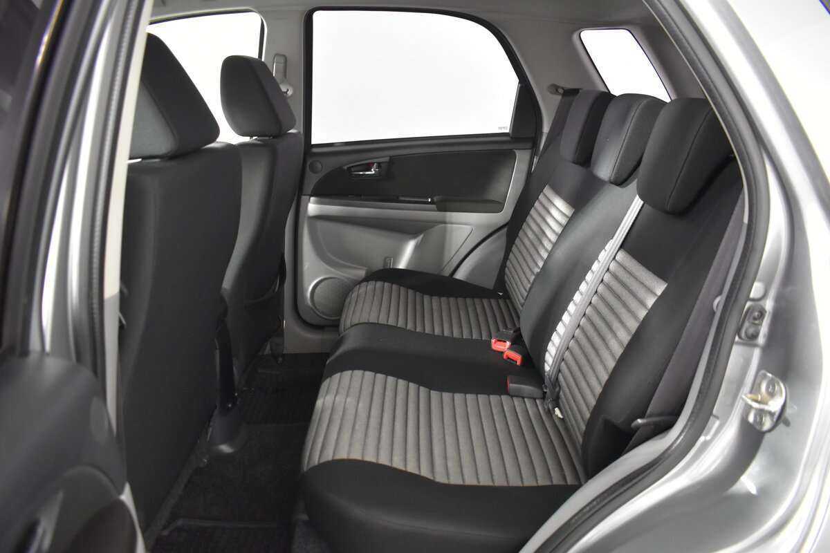 Продажа Б/У Сузуки С-Икс4. Фото: #14