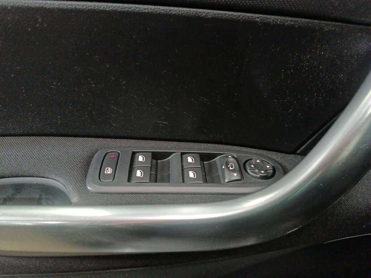 Продажа Б/У Пежо 408. Фото: #13