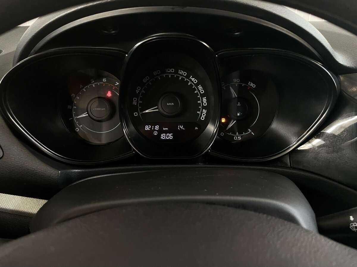 Продажа Б/У Лада (ВАЗ) Веста. Фото: #10