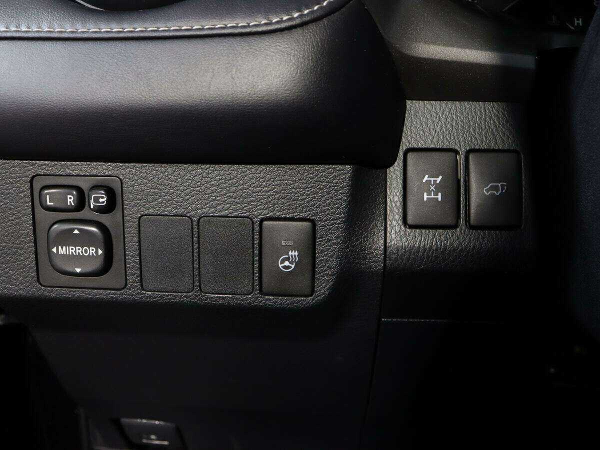 Продажа Б/У Тойота Рав4. Фото: #16