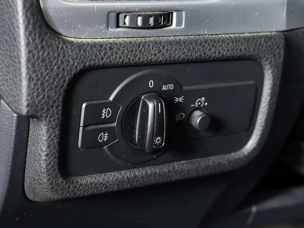 Продажа Б/У Фольксваген Туарег. Фото: #16