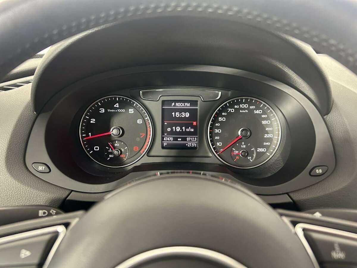 Продажа Б/У Ауди К3. Фото: #10