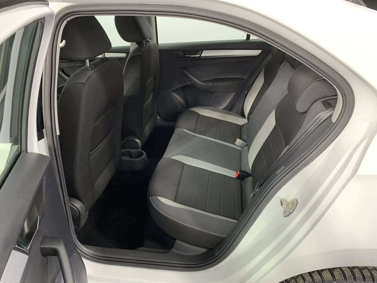 Продажа Б/У Шкода Рапид. Фото: #9