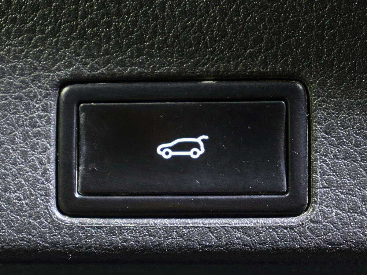 Продажа Б/У Фольксваген Туарег. Фото: #16