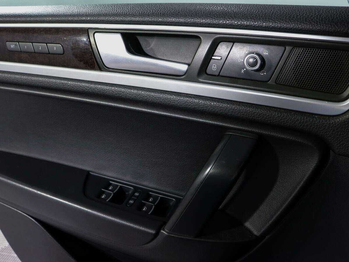 Продажа Б/У Фольксваген Туарег. Фото: #18