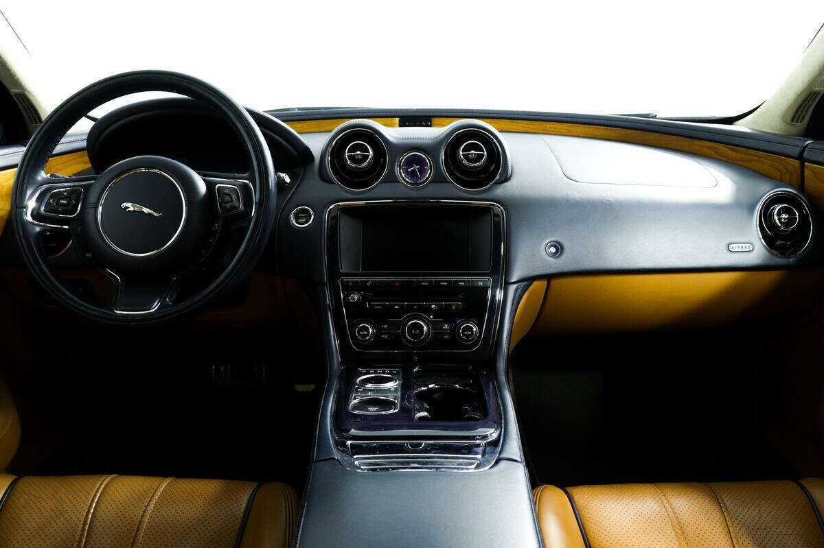 Продажа Б/У Ягуар ИксДжи. Фото: #10