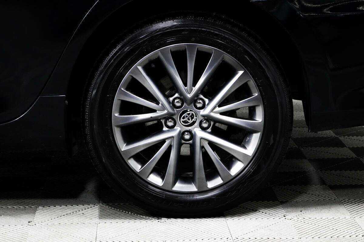 Продажа Б/У Тойота Камри. Фото: #13