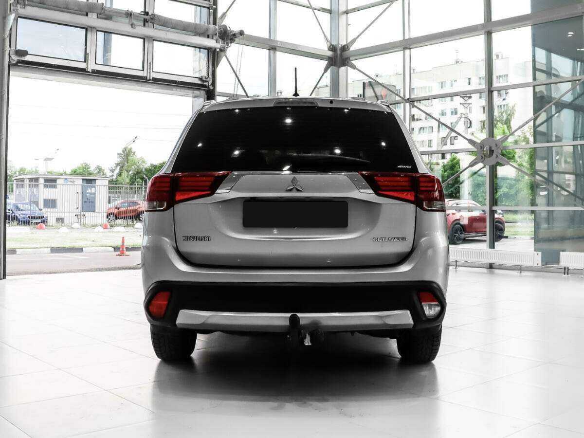 Продажа Б/У Митсубиши Оутлэндер. Фото: #5