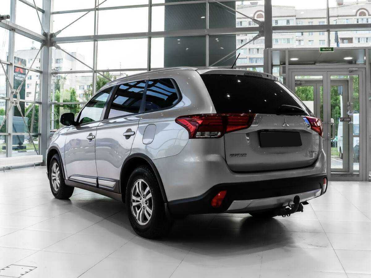 Продажа Б/У Митсубиши Оутлэндер. Фото: #6