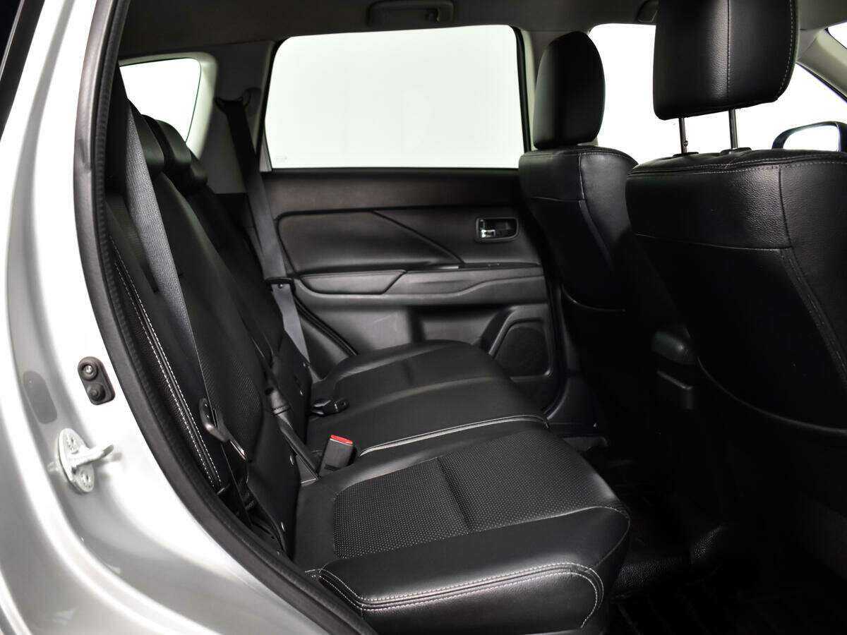 Продажа Б/У Митсубиши Оутлэндер. Фото: #9