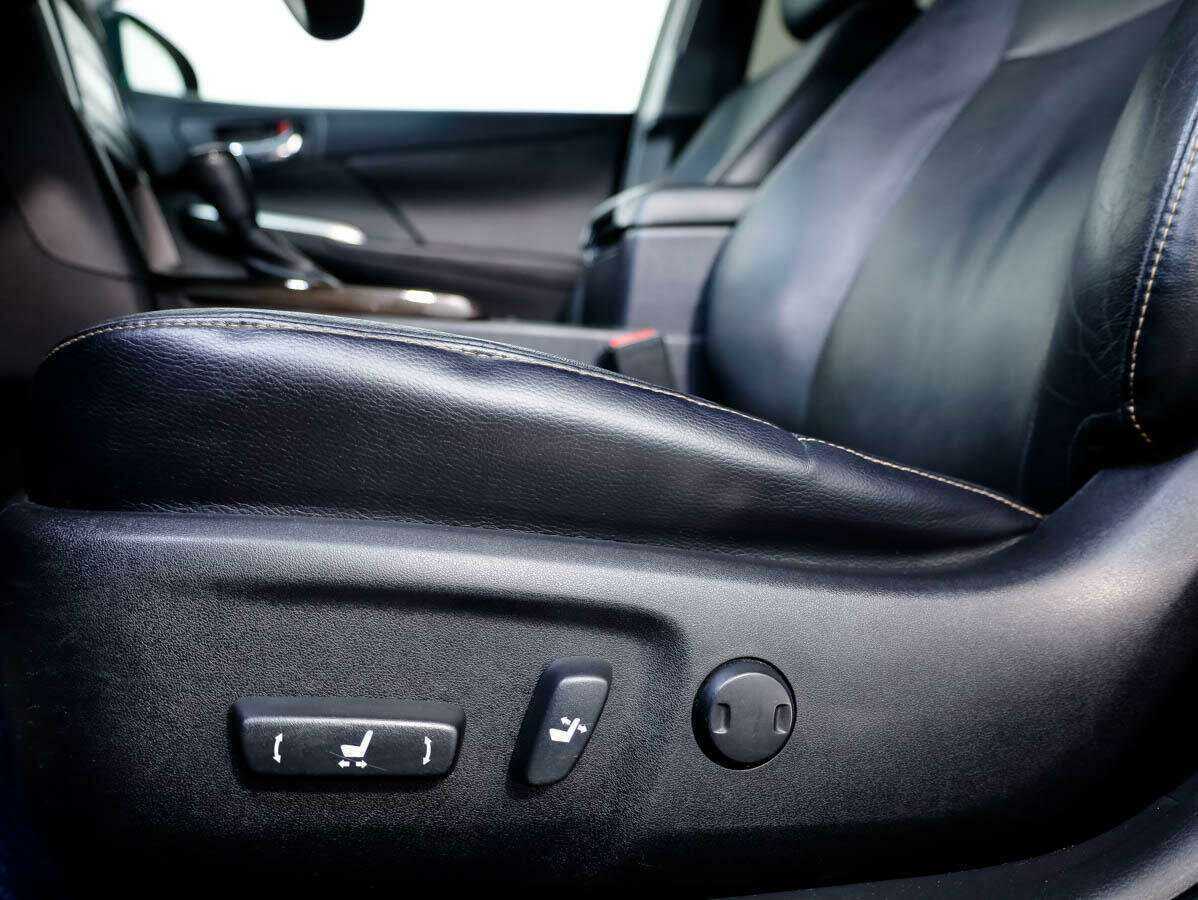 Продажа Б/У Тойота Камри. Фото: #12