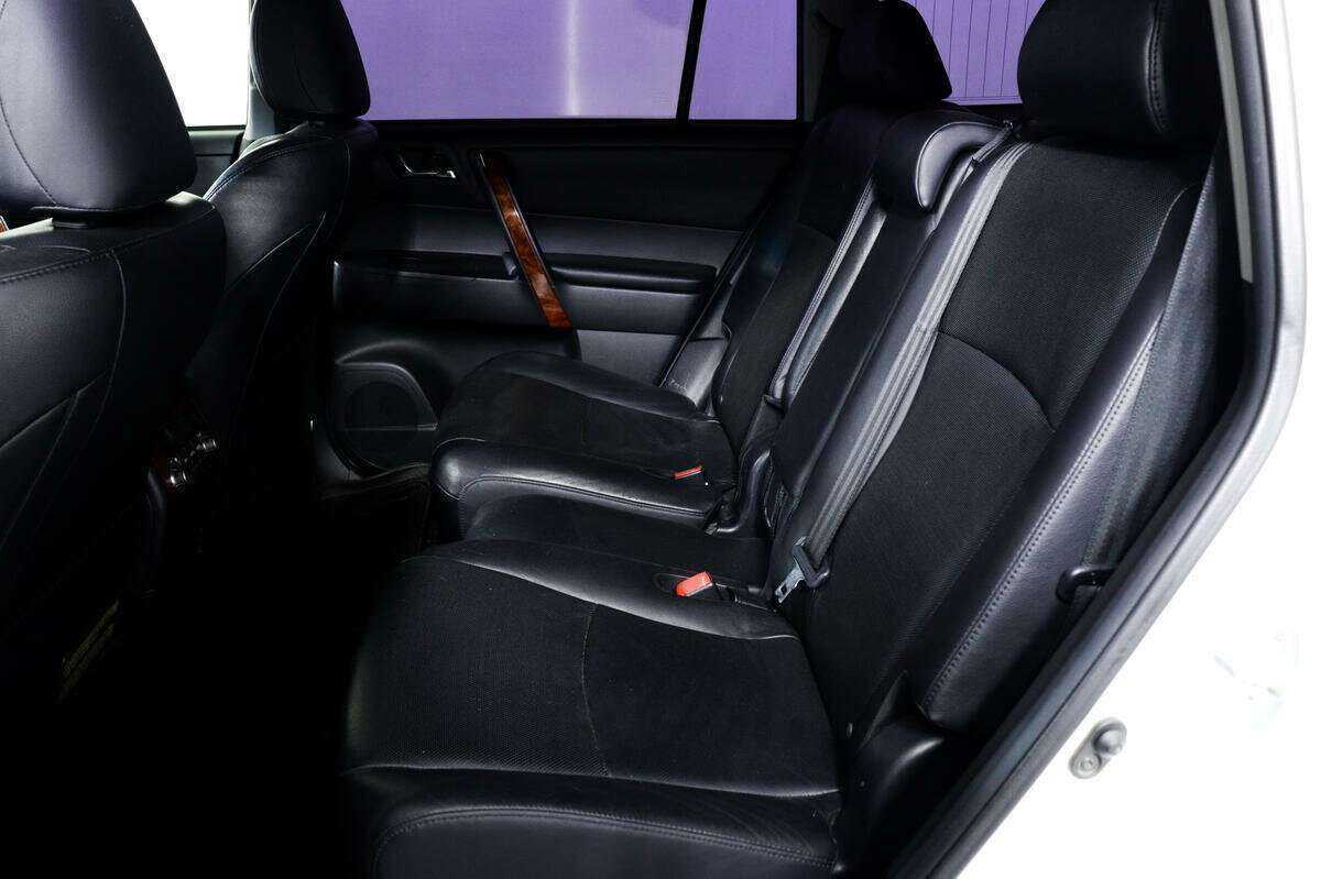 Продажа Б/У Тойота Хайлэндер. Фото: #11