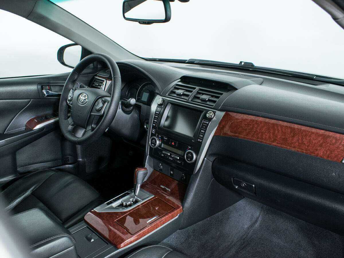 Продажа Б/У Тойота Камри. Фото: #8