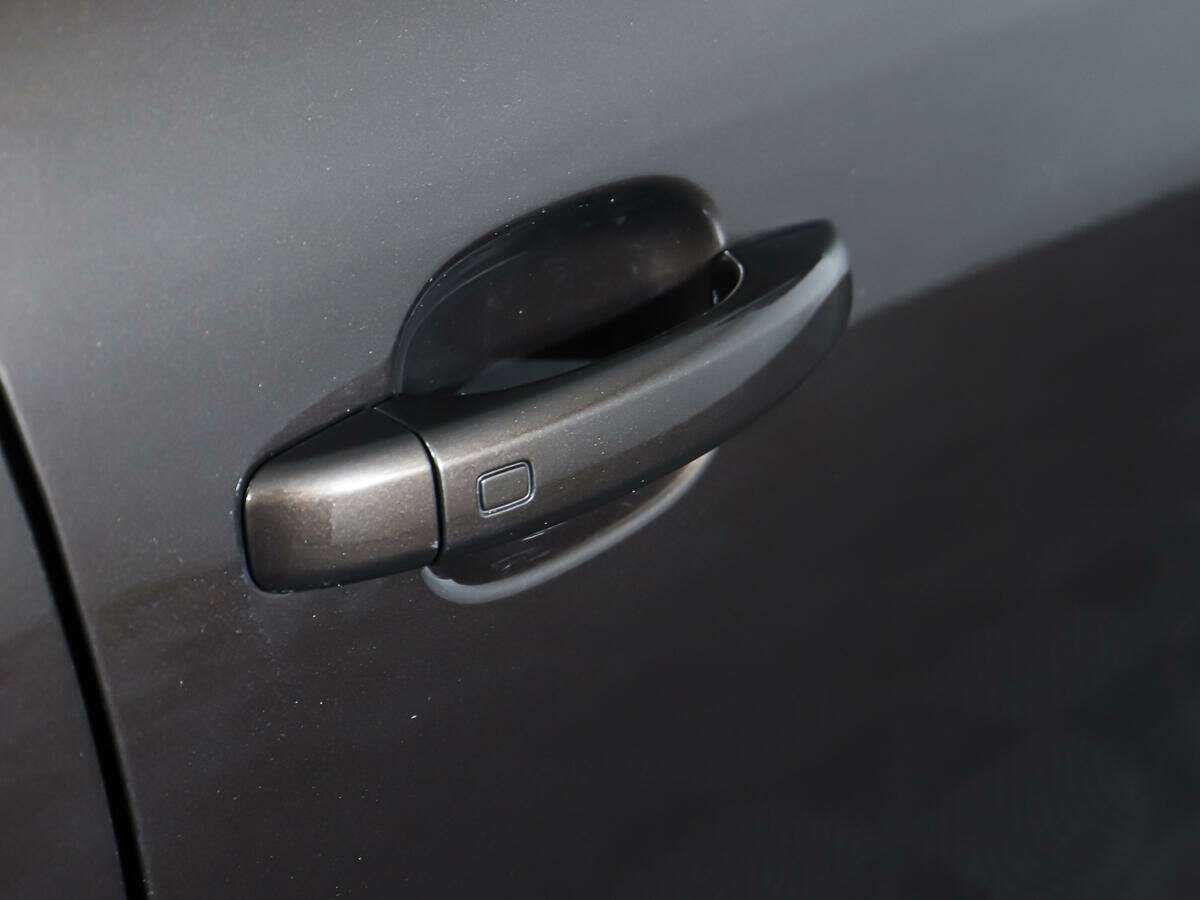 Продажа Б/У Ауди К5. Фото: #16