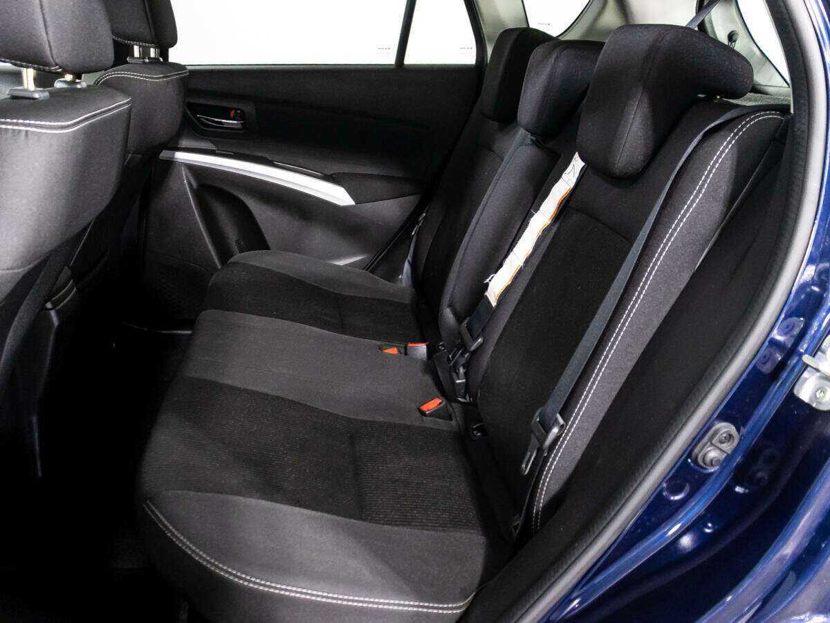 Продажа Б/У Сузуки С-Икс4. Фото: #9