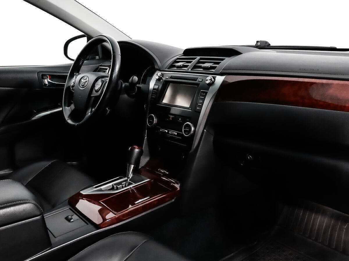 Продажа Б/У Тойота Камри. Фото: #12