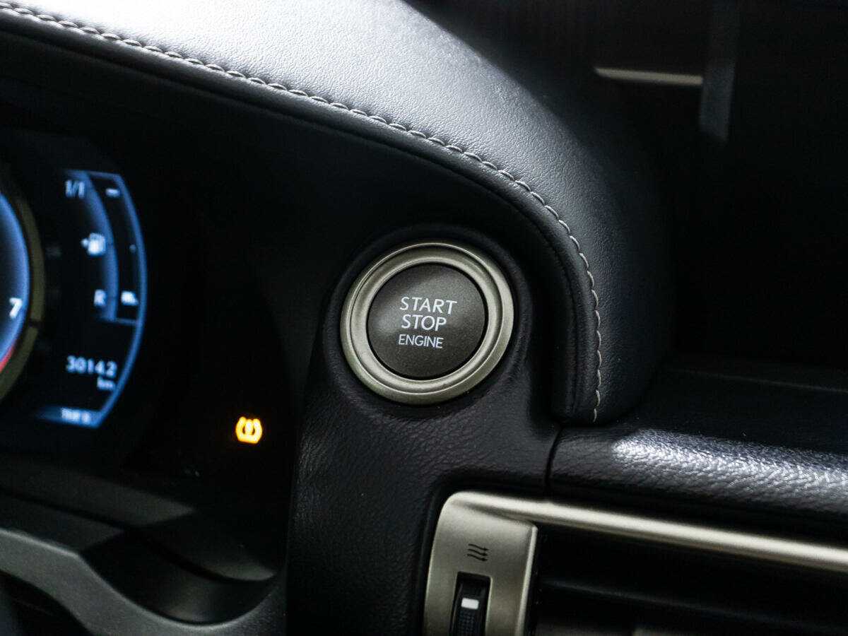 Продажа Б/У Лексус ИС. Фото: #17