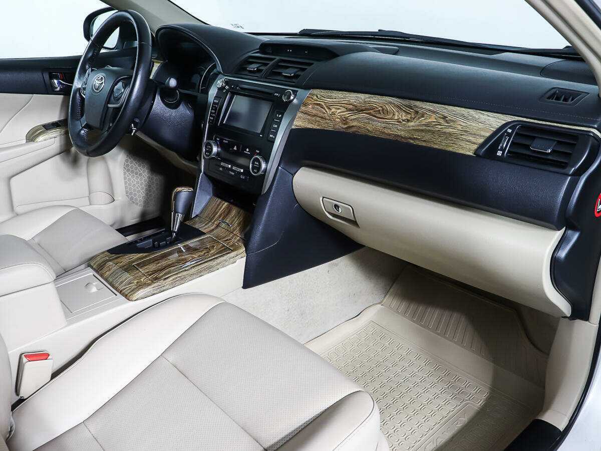 Продажа Б/У Тойота Камри. Фото: #10