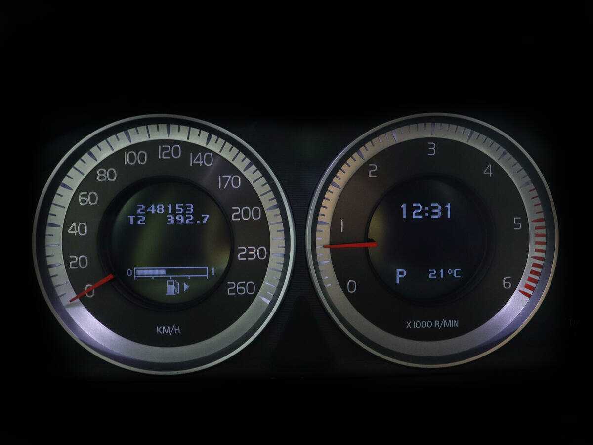 Продажа Б/У Вольво ИксЦ60. Фото: #10