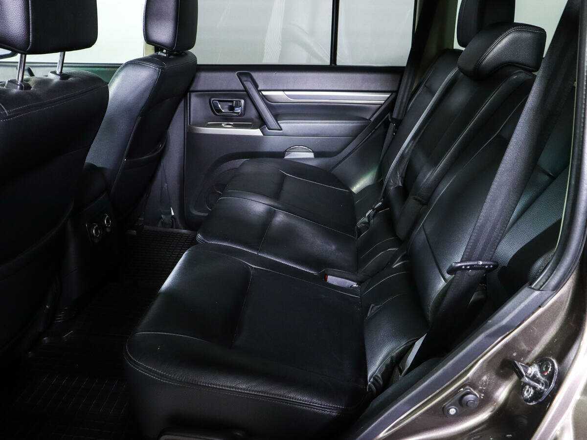 Продажа Б/У Митсубиши Паджеро. Фото: #7