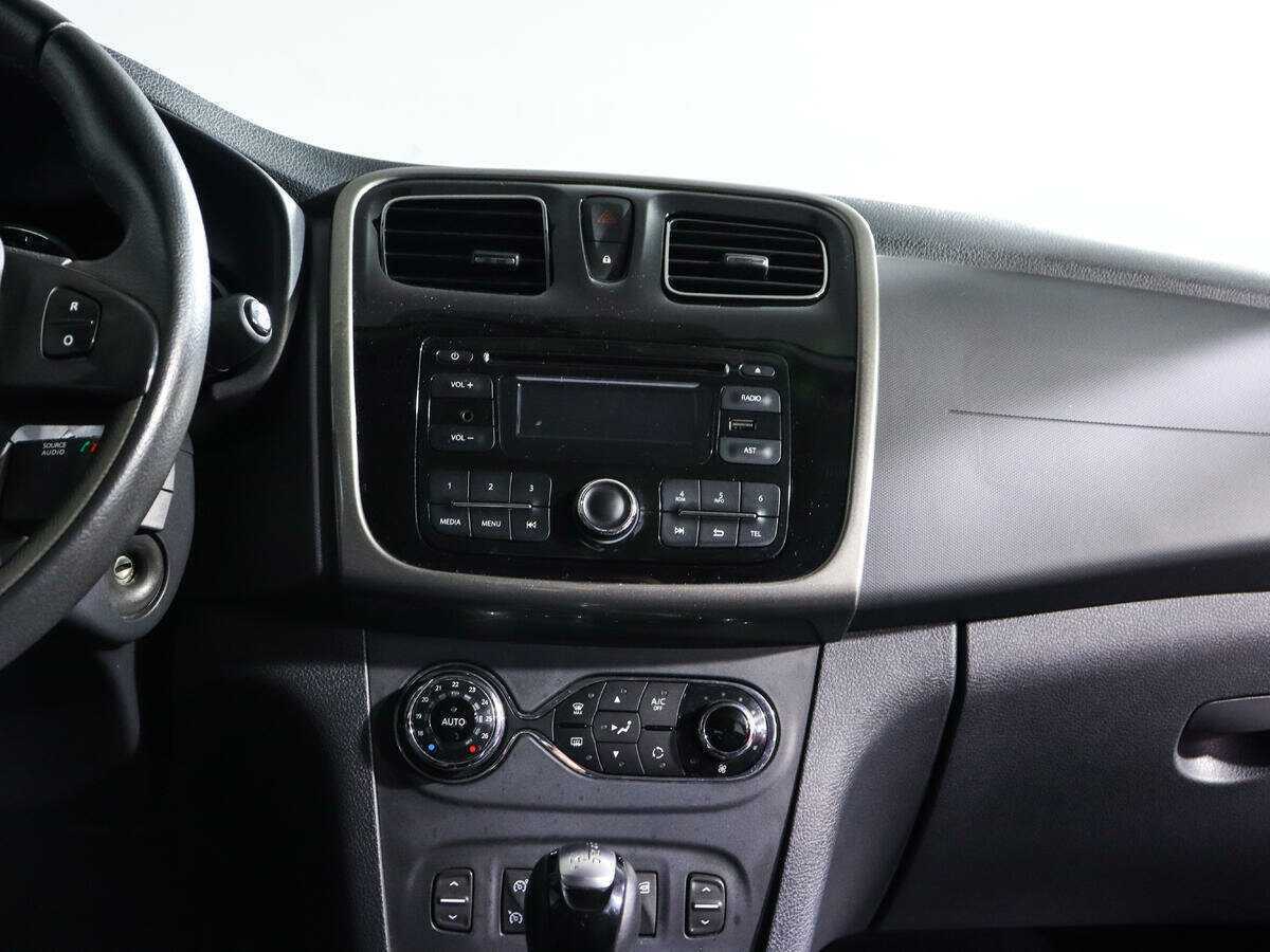 Продажа Б/У Рено Сандеро. Фото: #12