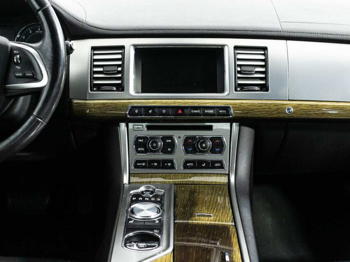 Продажа Б/У Ягуар ИксФ. Фото: #13