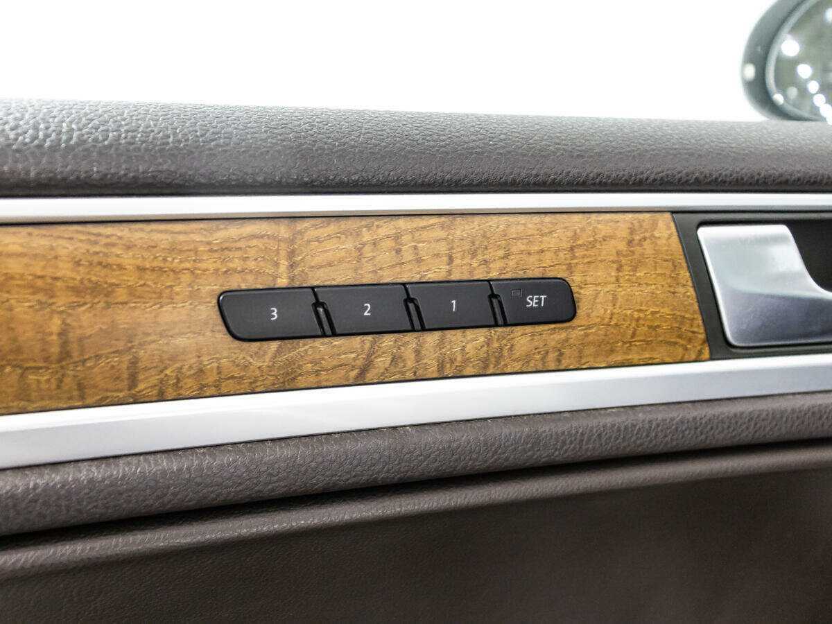 Продажа Б/У Фольксваген Туарег. Фото: #13