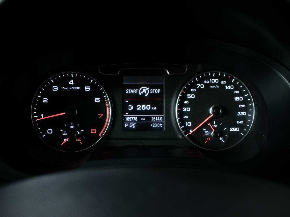 Продажа Б/У Ауди К3. Фото: #10