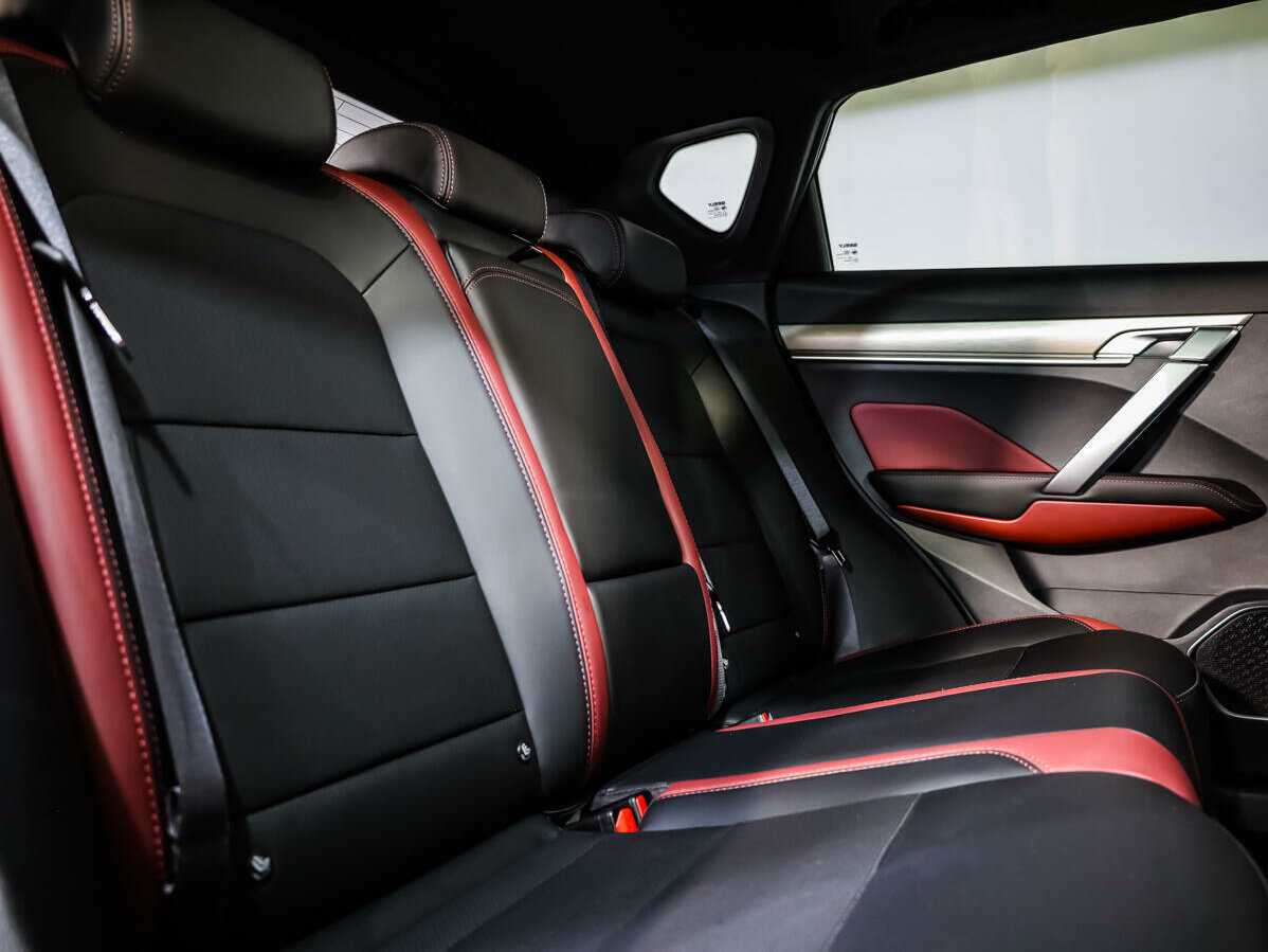 Продажа Б/У Джили Кулрэй. Фото: #11