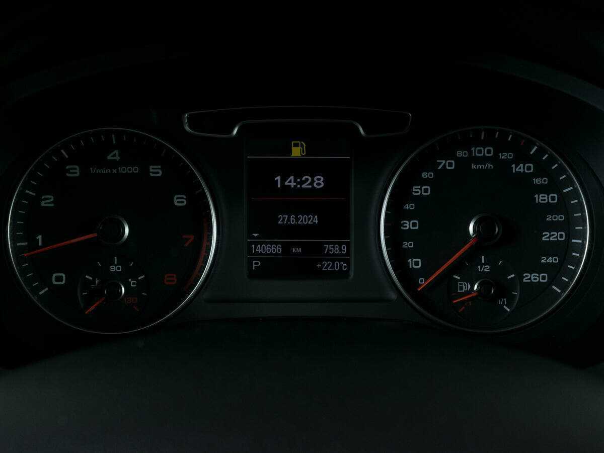 Продажа Б/У Ауди К3. Фото: #5