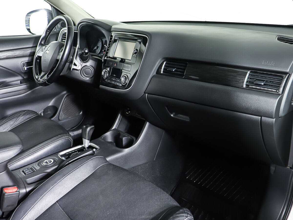 Продажа Б/У Митсубиши Оутлэндер. Фото: #8