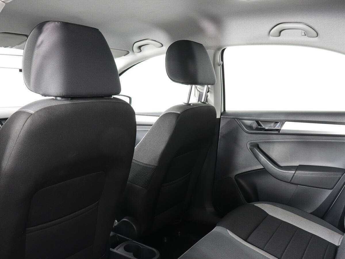 Продажа Б/У Шкода Рапид. Фото: #8