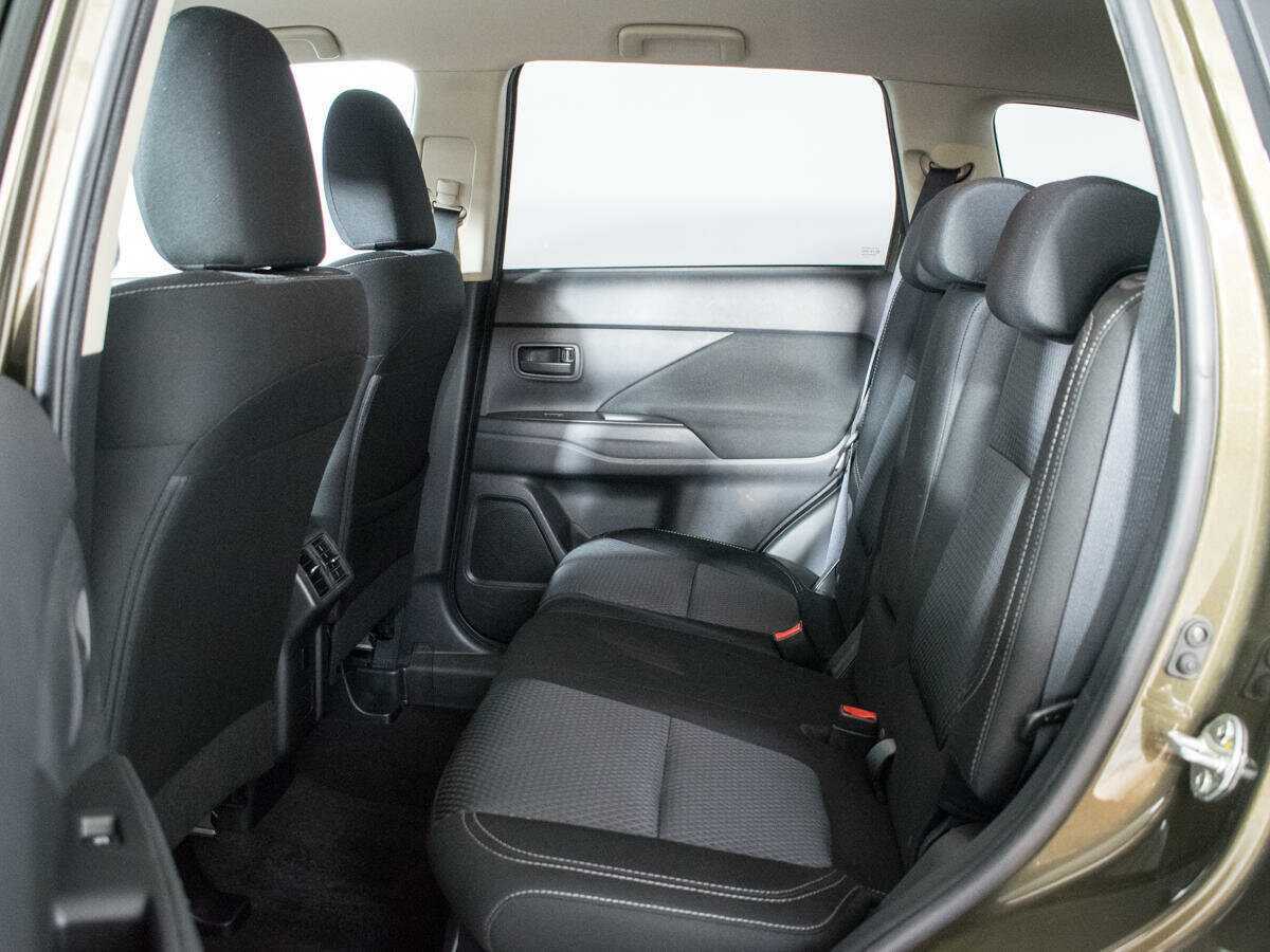 Продажа Б/У Митсубиши Оутлэндер. Фото: #9